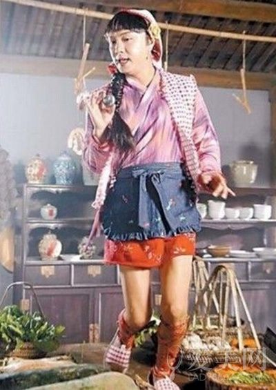 李易峰杨幂《古剑奇谭》搞笑 片场那些雷人照