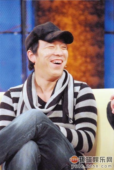 吴奇隆杨幂 李钟硕  中韩明星悬殊收入差异引吐