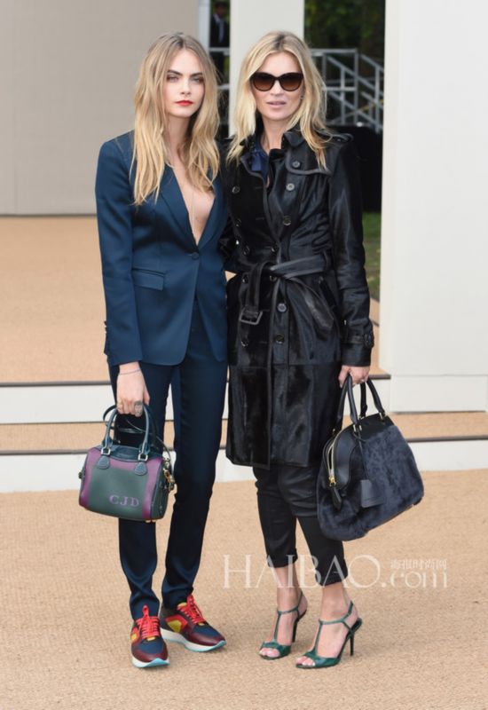 �d�ԡP�}�˥� (Cara Delevingne) �P�ͯS�P���� (Kate Moss) �G��2015�K�L�۴��ɸ˩P�լf�Q (Burberry) �q��