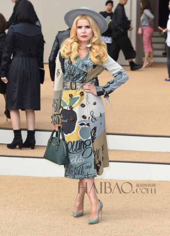 �������P�ᵷ (Paloma Faith) �G��2015�K�L�۴��ɸ˩P�լf�Q (Burberry) �q��