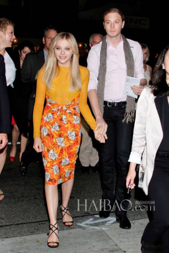 塤Ī (Chloe Moretz) Trevor