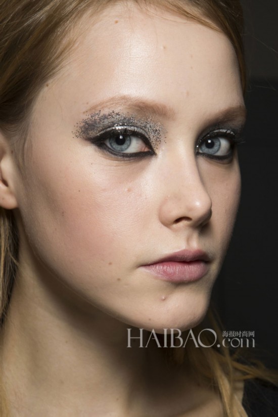 ������ (House of Holland) 2015�۴��K�L�ɸ˩P����o���|�q�����o