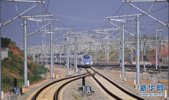 沪昆高铁南长段开通 江西结束高铁绕著走的历