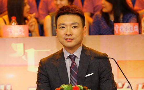 康辉揭秘央视主播工资 揭秘全世界赚钱最多的