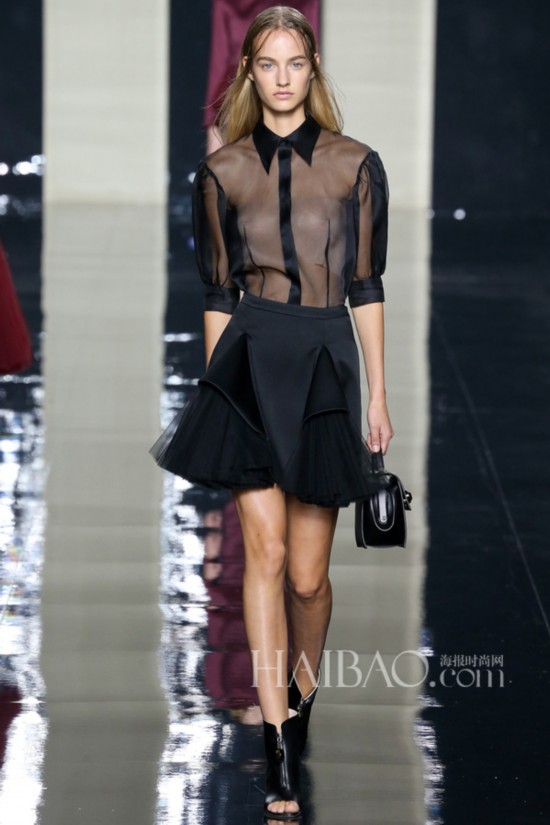 2015春夏伦敦时装周:克里斯托弗·凯恩 (Christopher Kane) 女装秀