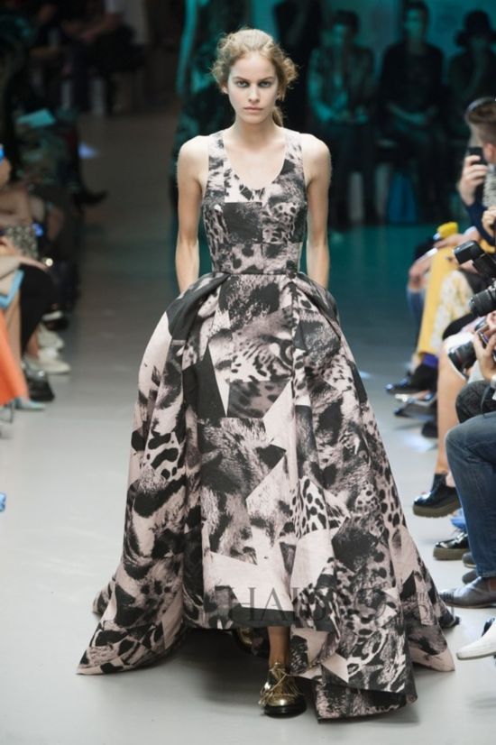 贾尔斯 (Giles) 2015春夏女装秀