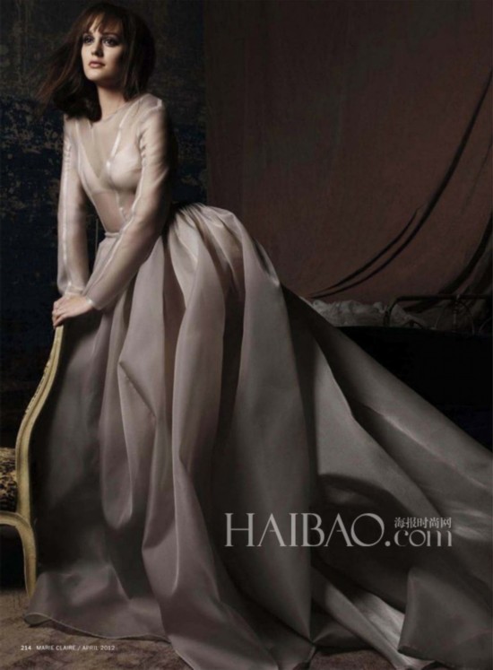 ١÷˹ (Leighton Meester) ǡMarie Claire־