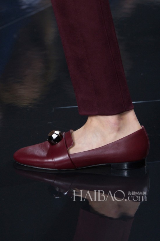 2015�K�L�۴��ɸ˩P�G�J�̴������P�ͮ� (Christopher Kane) 2015�K�L�k�˨q