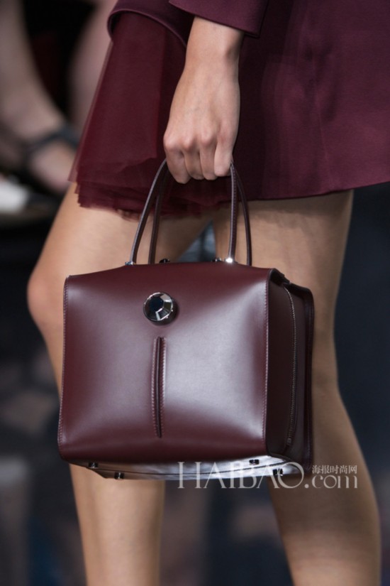 2015�K�L�۴��ɸ˩P�G�J�̴������P�ͮ� (Christopher Kane) 2015�K�L�k�˨q