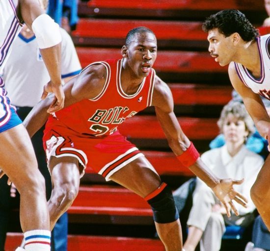 体坛爱情接力:刘翔接棒张睿 乔丹娶队友女友