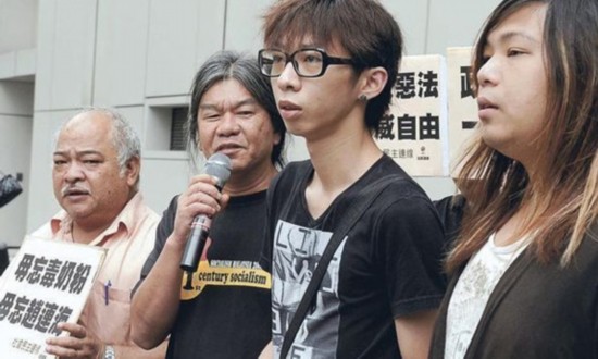 香港 保钓人士 烧国旗反政府 爱国能有多真诚?