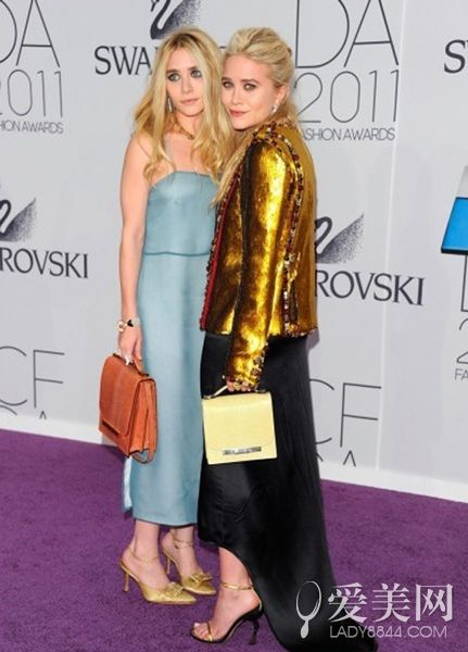 娱圈<em>姐妹</em>花同台?<em>杀</em> 郑氏黑脸气场强【17】--人