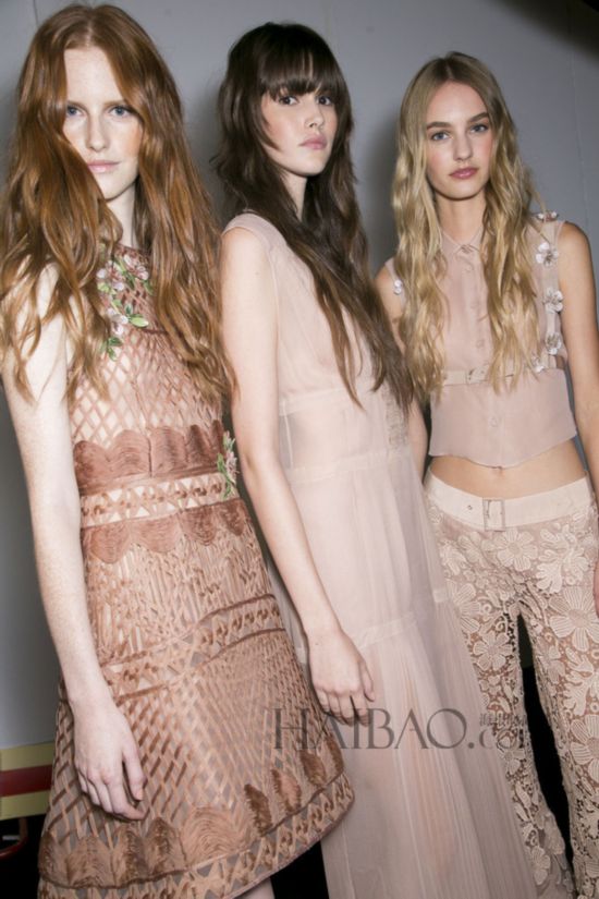 �����B�S�P�Ẹ�� (Alberta Ferretti) 2015�K�L�����ɸ˩P�q�����o