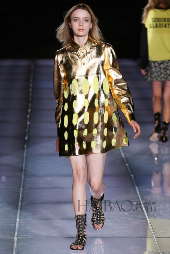 2015�K�L�����ɸ˩P�G�k�������P���N�ߴ� (Fausto Puglisi) 2015�K�L�k�˨q