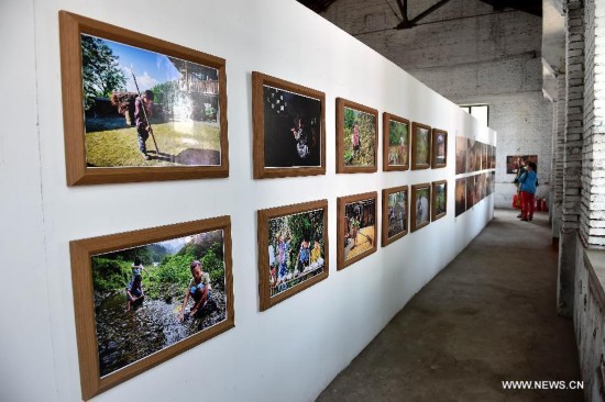 The exhibition runs here from Sept. 19 to 25, showing some 20,000 photos by over 2,000 photographers around the globe.