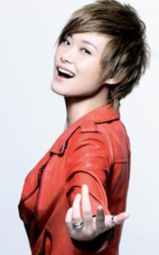 孙俪李宇春汤唯 盘点娱乐圈最谦虚的女星(图)