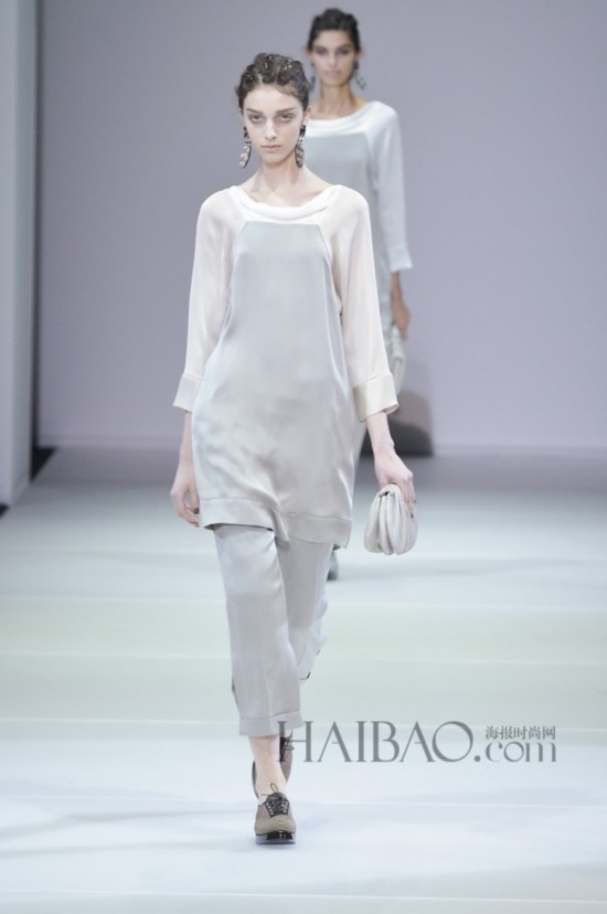2015春夏米兰时装周:乔治·阿玛尼 (Giorgio Armani) 2015春夏女装秀