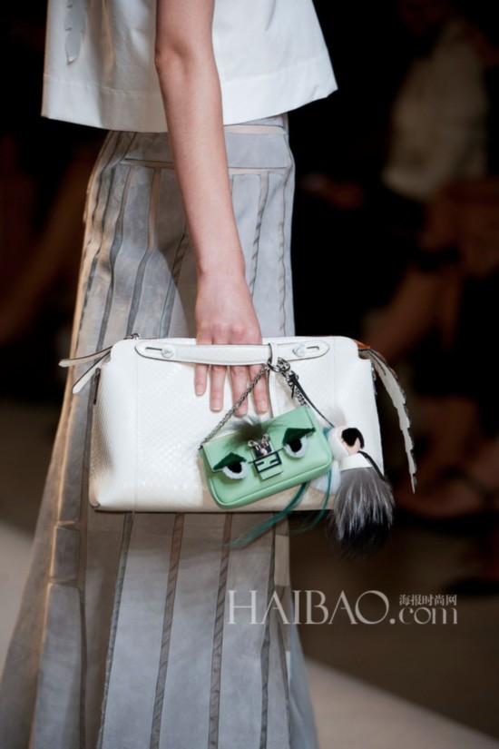 2015��������ʱװ�ܣ��ҵ� (Fendi) 2015����Ůװ��