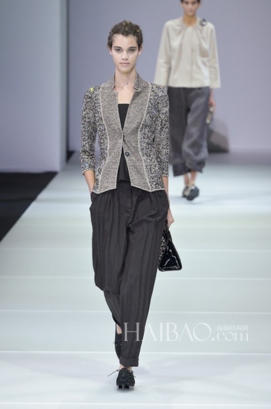 2015春夏米兰时装周:乔治·阿玛尼 (Giorgio Armani) 2015春夏女装秀