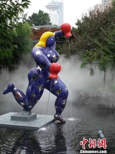 Ůݻɣ(NikideSaintPhalle)ƷԴ ¾ 