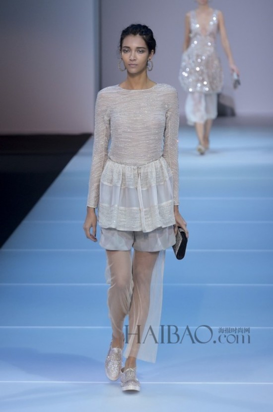 2015��������ʱװ�ܣ����Ρ������� (Giorgio Armani) 2015����Ůװ��