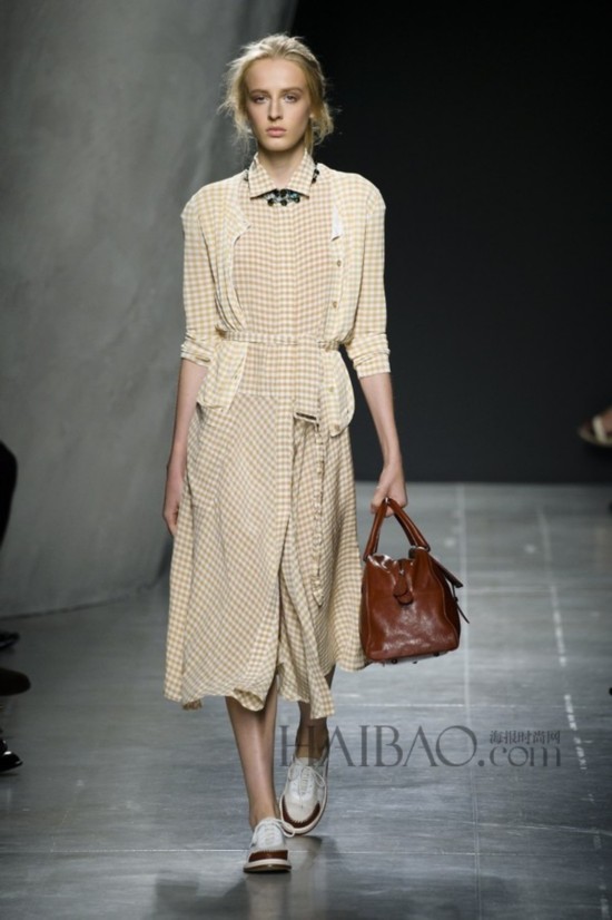 2015��������ʱװ�ܣ������ (Bottega Veneta) 2015����Ůװ��