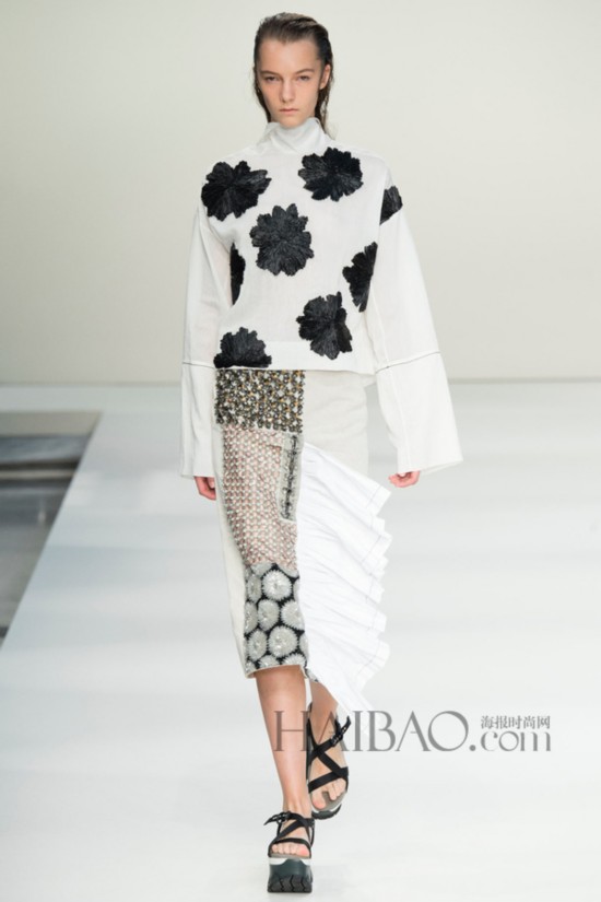2015�K�L�����ɸ˩P�G���� (Marni) �k�˨q