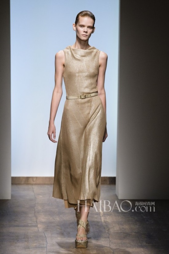2015�K�L�����ɸ˩P�G��Ԯ�} (Salvatore Ferragamo) �k�˨q
