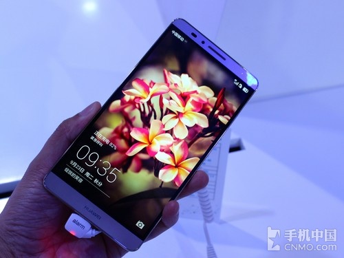 全金属\/指纹扫描 华为Mate7亮相通信展