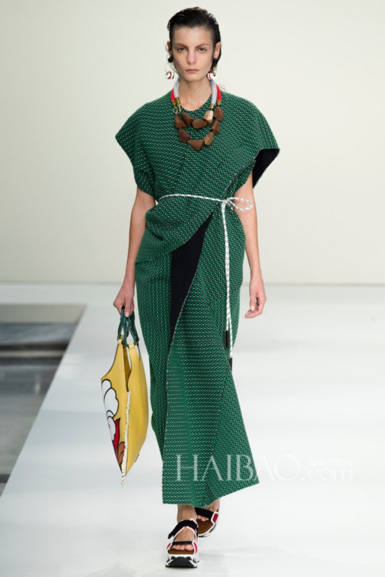 2015�K�L�����ɸ˩P�G���� (Marni) �k�˨q