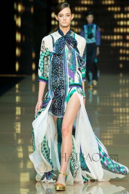 2015�K�L�����ɸ˩P�G�N�O�d�U�Q (Just Cavalli) �k�˨q