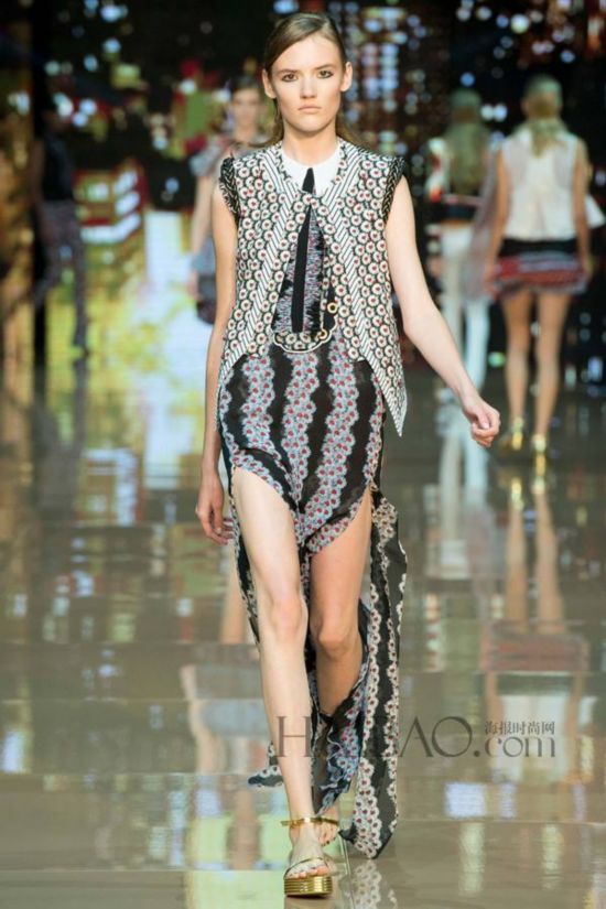 2015��������ʱװ�ܣ����ǿ����� (Just Cavalli) Ůװ��