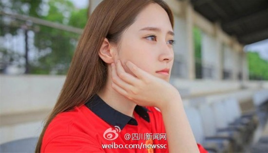 北语学生会副主席走红 气质出众被赞美少女