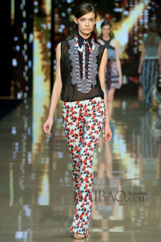 2015��������ʱװ�ܣ����ǿ����� (Just Cavalli) Ůװ��