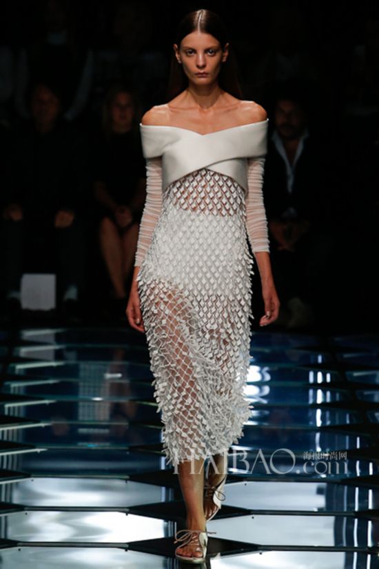 2015KLھɸ˩PGھ@a (Balenciaga) k˨q