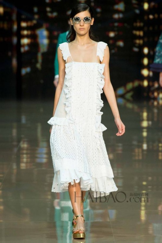 2015�K�L�����ɸ˩P�G�N�O�d�U�Q (Just Cavalli) �k�˨q