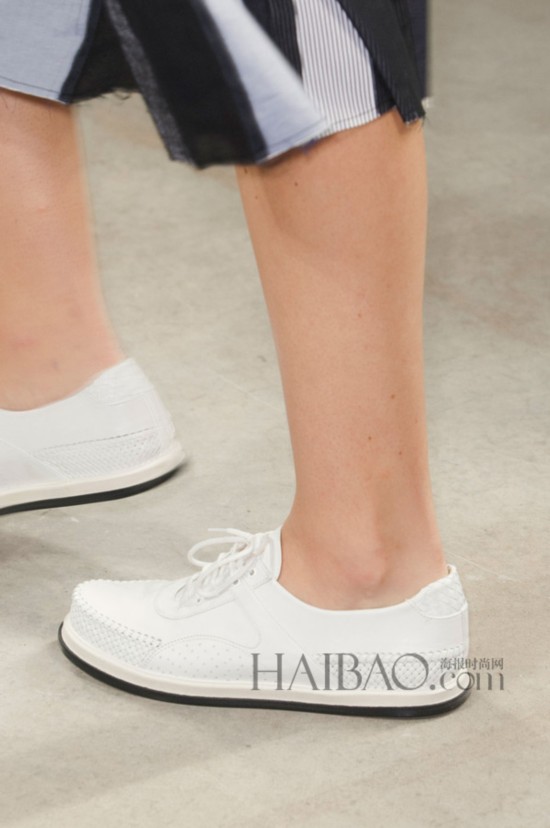 2015��������ʱװ�ܣ������ (Bottega Veneta) 2015����Ůװ�㳡ϸ��