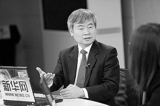 清华教授建议春节法定假日延长为5天 国庆减成