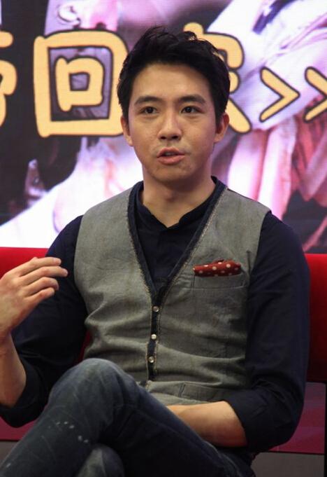 俞灏明吐槽新剧编剧水平低:能写些人话吗?