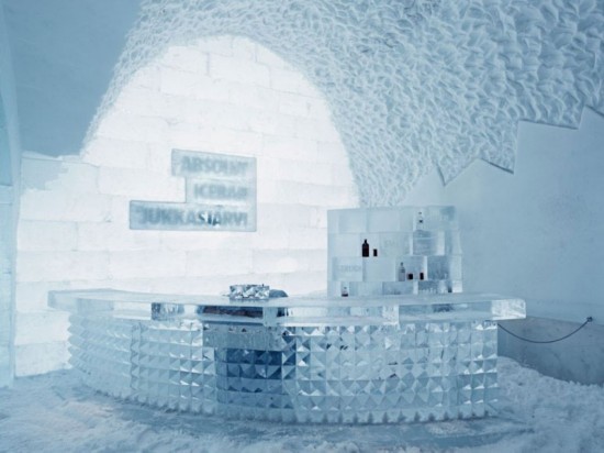 水里冰里树里狱里 全球不可思议的五大酒吧藏