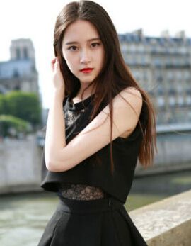 最美学生会主席陈子湄 唇红齿白裸妆更美艳(图)