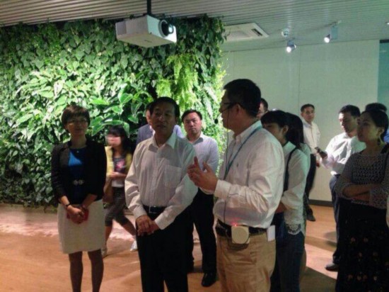 中宣部副部长王世明参观南京节能企业称朗诗为