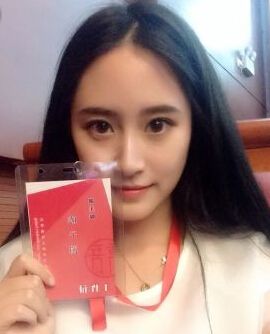 最美学生会主席陈子湄 唇红齿白裸妆更美艳(图