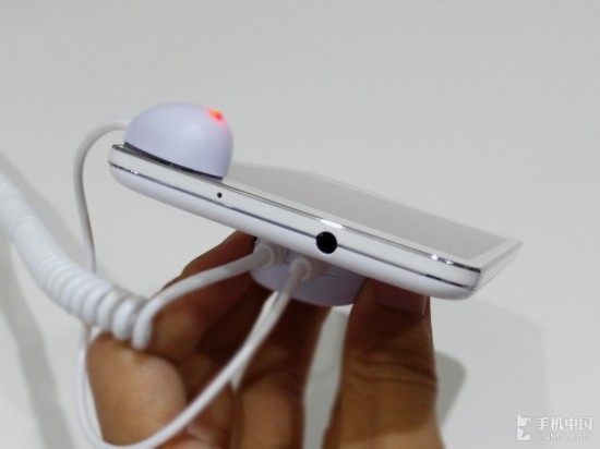 5英寸屏四核4G新机 金立GN715现场试玩