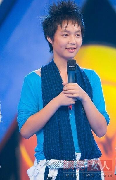 EXO出道前真容曝光:吴亦凡吴世勋土的错落有