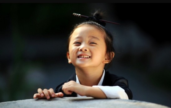 最萌小道姑走红萌化网友心【组图】