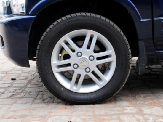 ������ľ ������ 2012�� ȫ�ܰ� 1.4L VVT��׼�� ��V