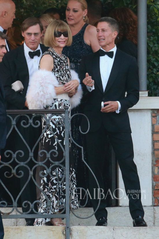 ���Ρ���³�� (George Clooney) �밢���ա�����ķ�� (Amal Alamuddin) ������˹���