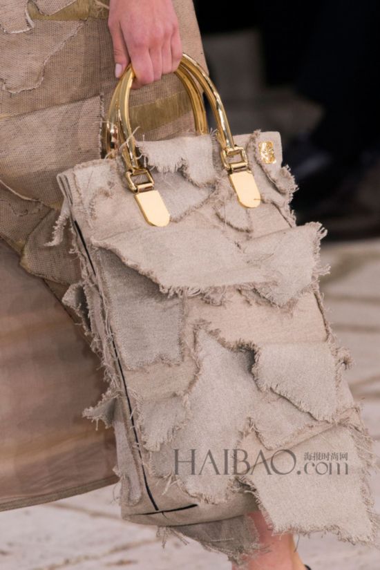 2015���İ���ʱװ�ܣ������� (Loewe) 2015����Ůװ�㳡ϸ��