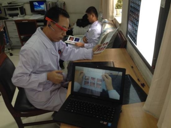 谷歌眼镜在国内首次应用于远程医疗查房会诊